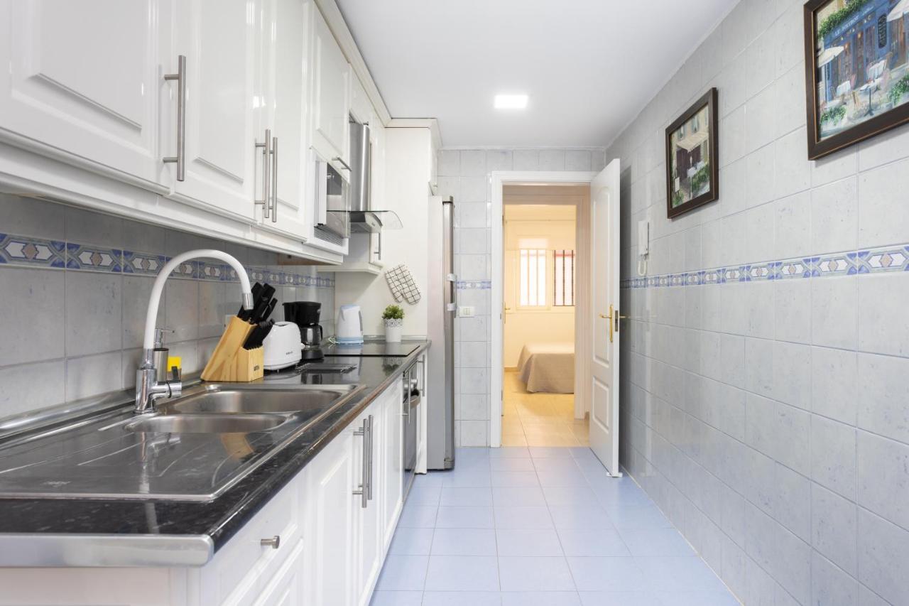 Home2Book Fantastic 160M2 Terrace Flat & Bbq Radazul Zewnętrze zdjęcie